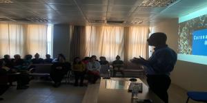 Kafkas Üniversitesi Sağlık Araştırma ve Uygulama Hastanesi çalışanlarına Coronavirüs(Covid-19) ile ilgili Prof.Dr.Emin Ediz Tütüncü tarafından bilgilendirme eğitimi yapılmıştır